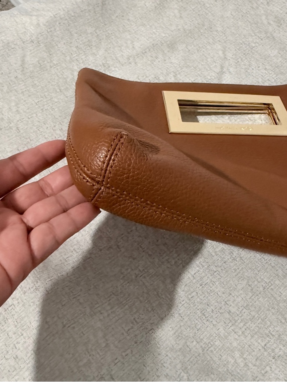 Michael Kors Chestnut Brown Leather Wristlet Clutch with Gold Trim - Picture 4 of 9